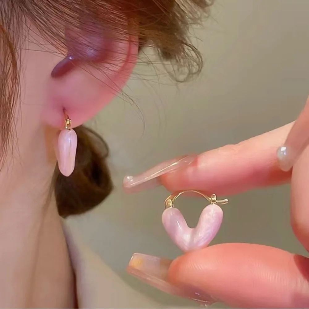 110825 Love Heart Hoop Earrings Pink - Picture 5 of 8